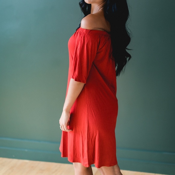 Off Shoulder Dress - Picture 2 of 3